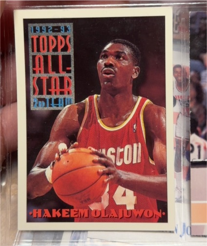 1993-94 Topps #116 Hakeem Olajuwon — front