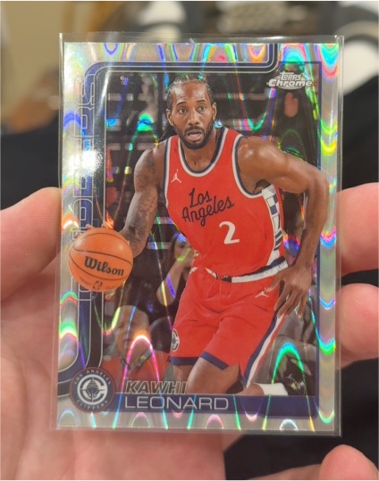 2025-26 Topps Chrome #44 Kawhi Leonard — front