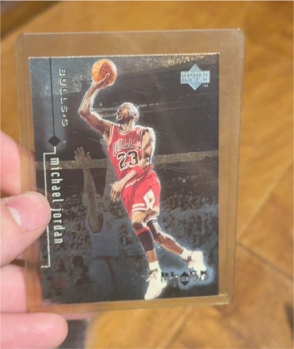 1998-99 Upper Deck Black Diamond #22 Michael Jordan — front