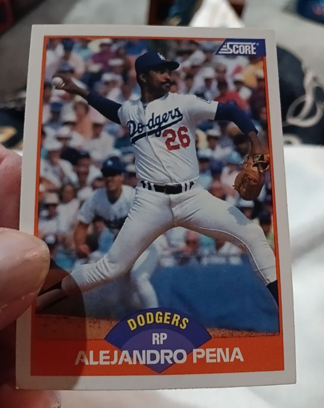 1989 Score #389 Alejandro Pena — front