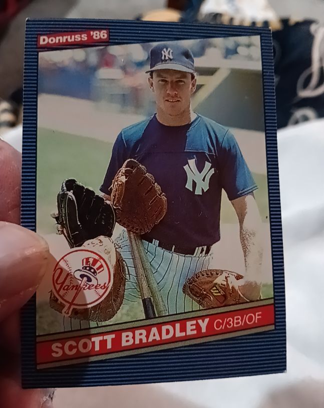 1986 Donruss #396 Scott Bradley — front