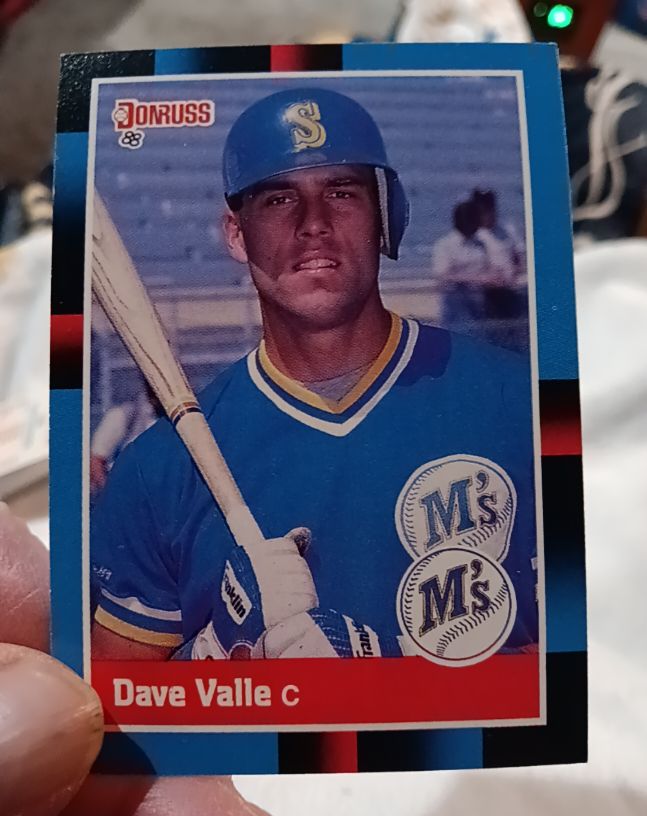 1988 Donruss #393 Dave Valle — front