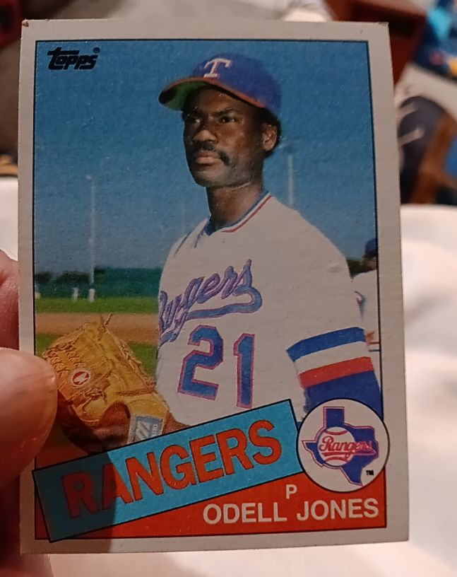 1985 Topps #29 Odell Jones Texas Rangers — front