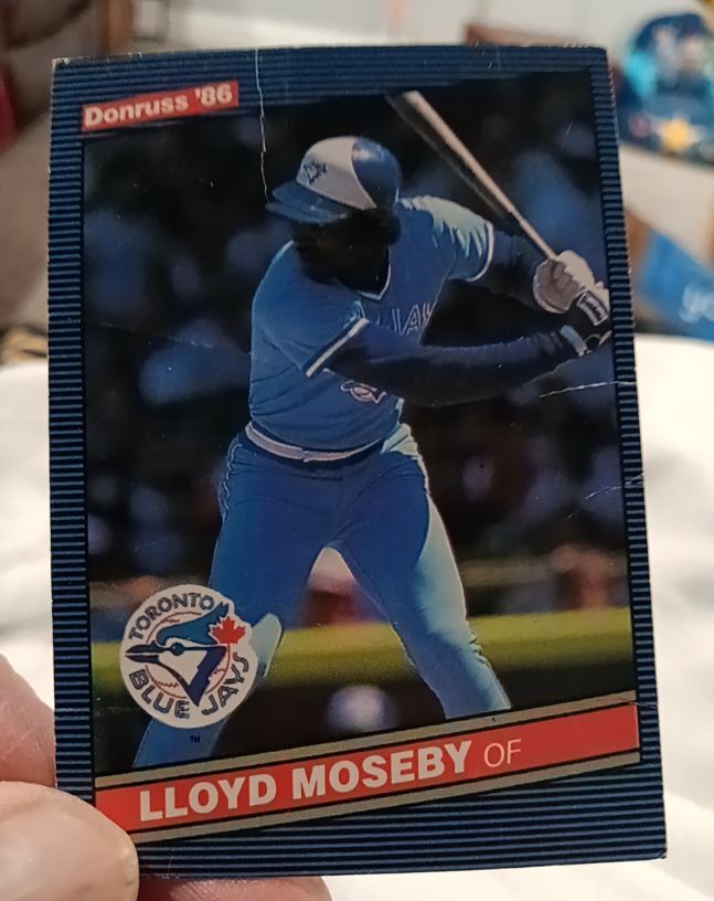1986 Donruss #73 Lloyd Moseby — front