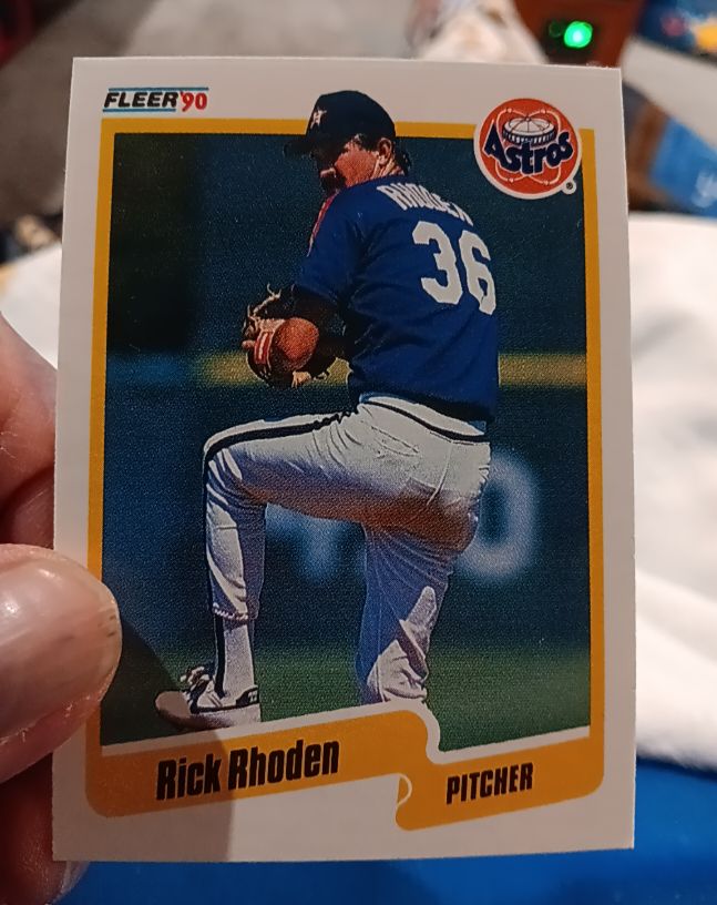 1990 Fleer #235 Rick Rhoden — front
