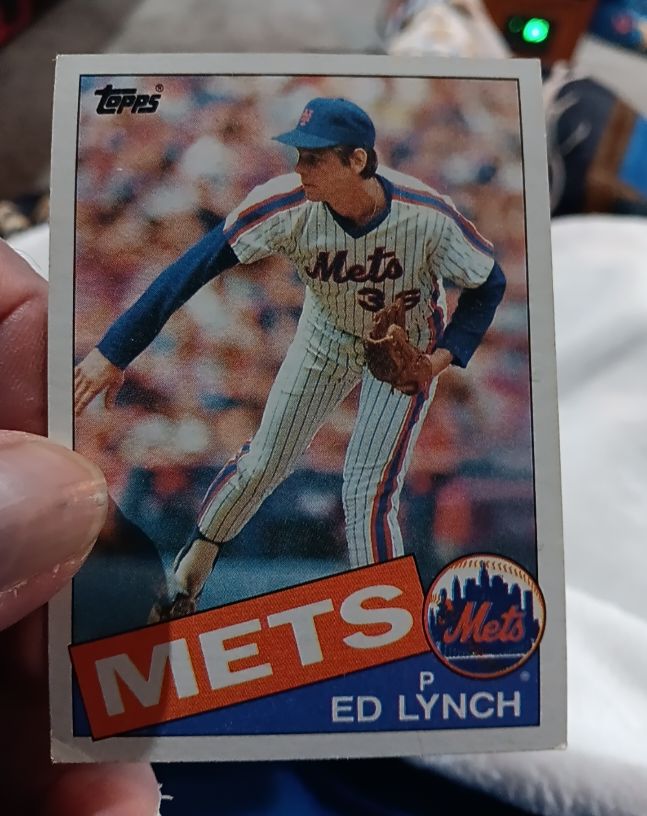 1985 Topps #467 Ed Lynch — front