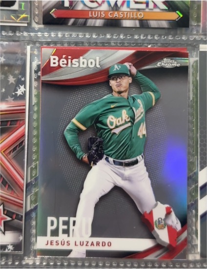 2021 Topps Chrome Beisbol #B-12 Jesus Luzardo — front
