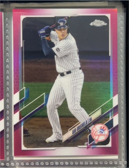 2021 Topps Chrome #220 Gio Urshela — front