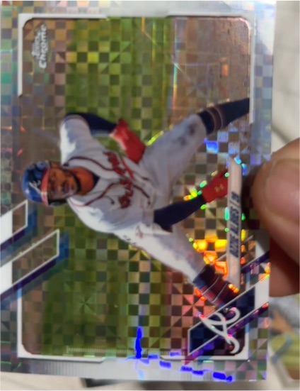 2023 Topps Chrome #196 Ozzie Albies — front