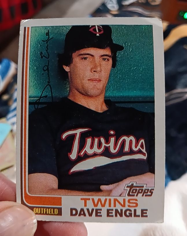 1982 Topps #738 Dave Engle — front