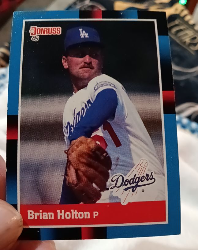 1988 Donruss #402 Brian Holton — front