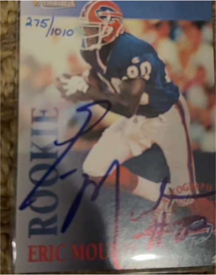 1996 Pro Line Memorabilia Eric Moulds Rookie Autographs #/1010 — front