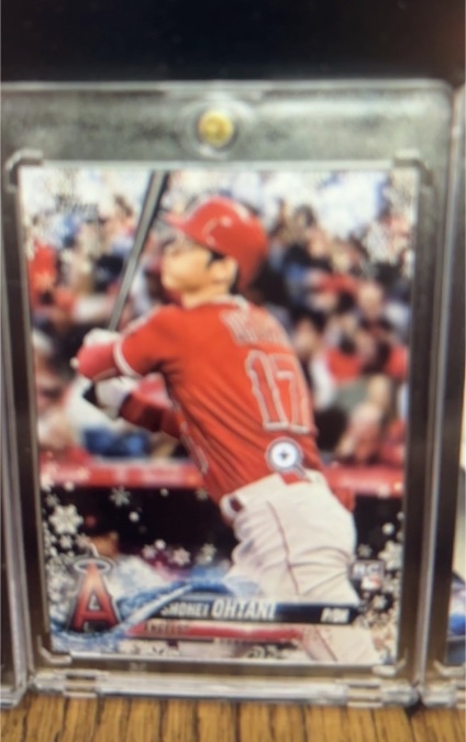 2018 Topps Holiday #17 Shohei Ohtani Rookie Card — front