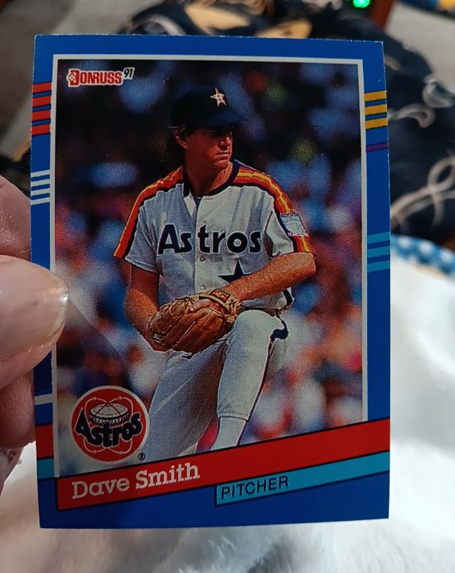 1991 Donruss #212 Dave Smith — front