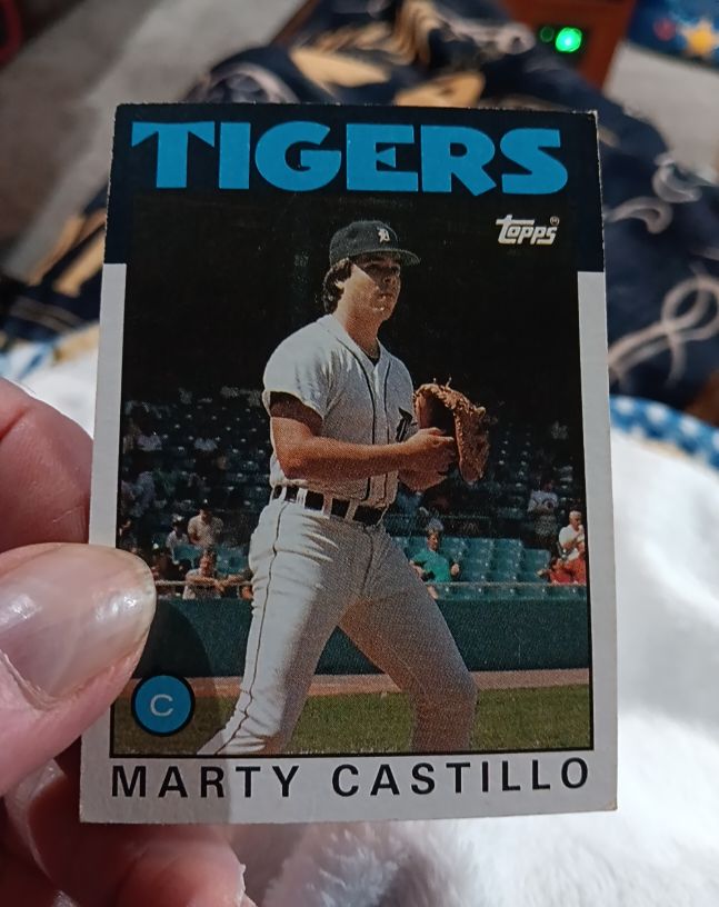 1986 Topps #295 Marty Castillo — front