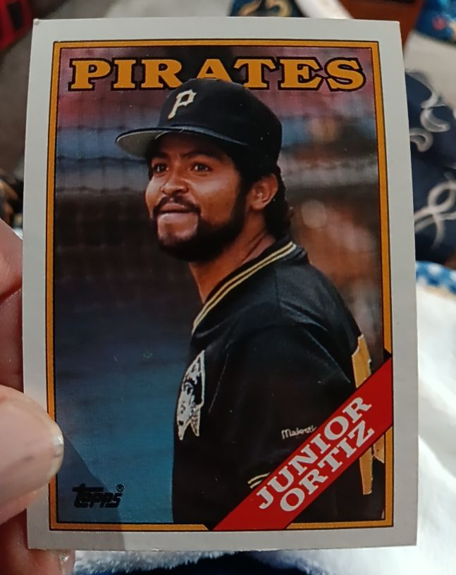 1988 Topps #274 Junior Ortiz Pittsburgh Pirates — front