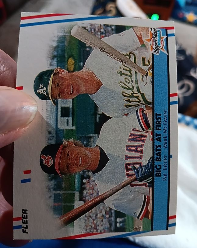 1988 Fleer #633 Mark McGwire/Pat Tabler Big Bats at First — front