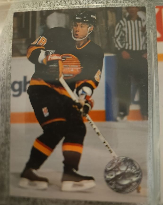 1991-92 Pro Set Platinum #122 Robert Kron — front