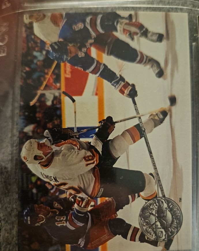 1991-92 Pro Set Platinum #124 Trevor Linden — front