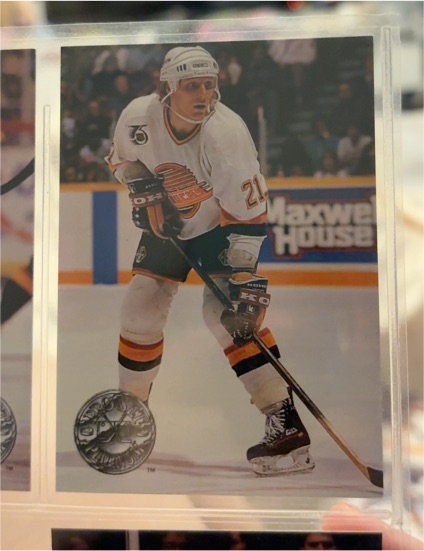 1991-92 Pro Set Platinum #237 Jyrki Lumme — front