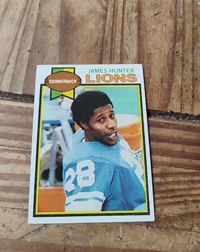 1979 Topps Football #222 James Hunter — front