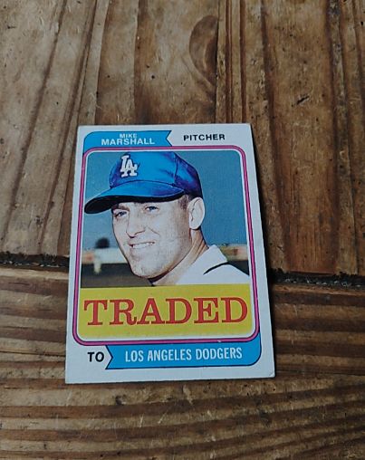1974 Topps Traded #73T Mike Marshall — front
