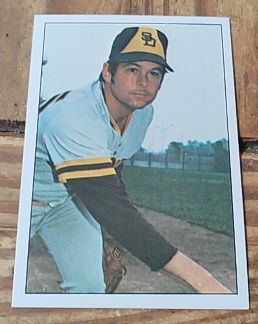 1975 SSPC #120 Larry Hardy — front