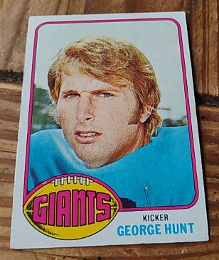 1976 Topps #487 George Hunt — front
