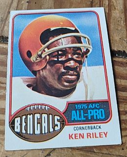 1976 Topps #510 Ken Riley Cincinnati Bengals — front