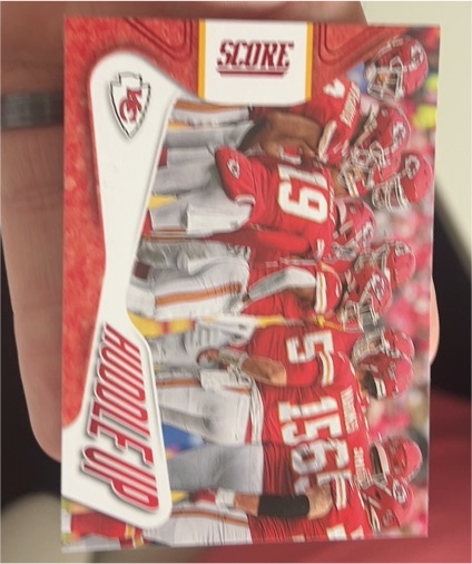 2023 Panini Score #1 Kansas City Chiefs Huddle Up — front