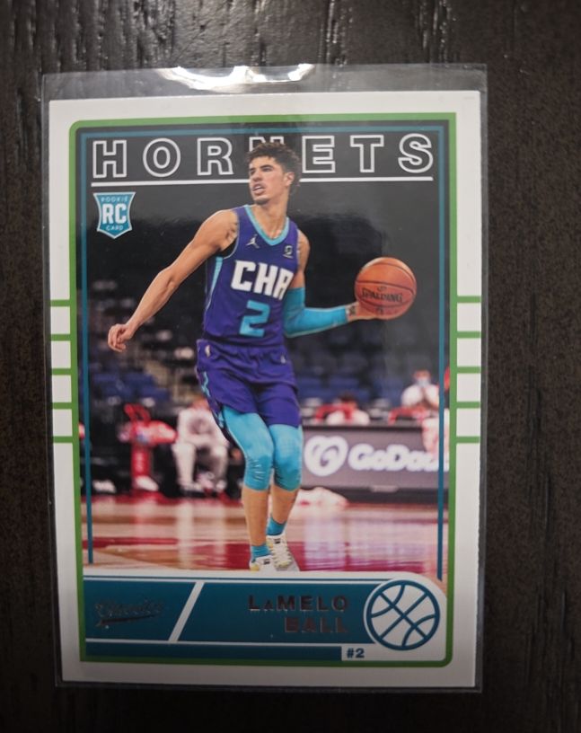 2020-21 Panini Chronicles Classics #626 LaMelo Ball — front