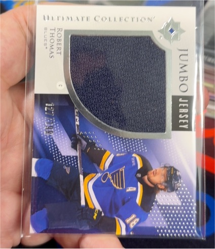2024-25 Upper Deck Ultimate Collection Jumbo Jersey Robert Thomas #165/199 — front
