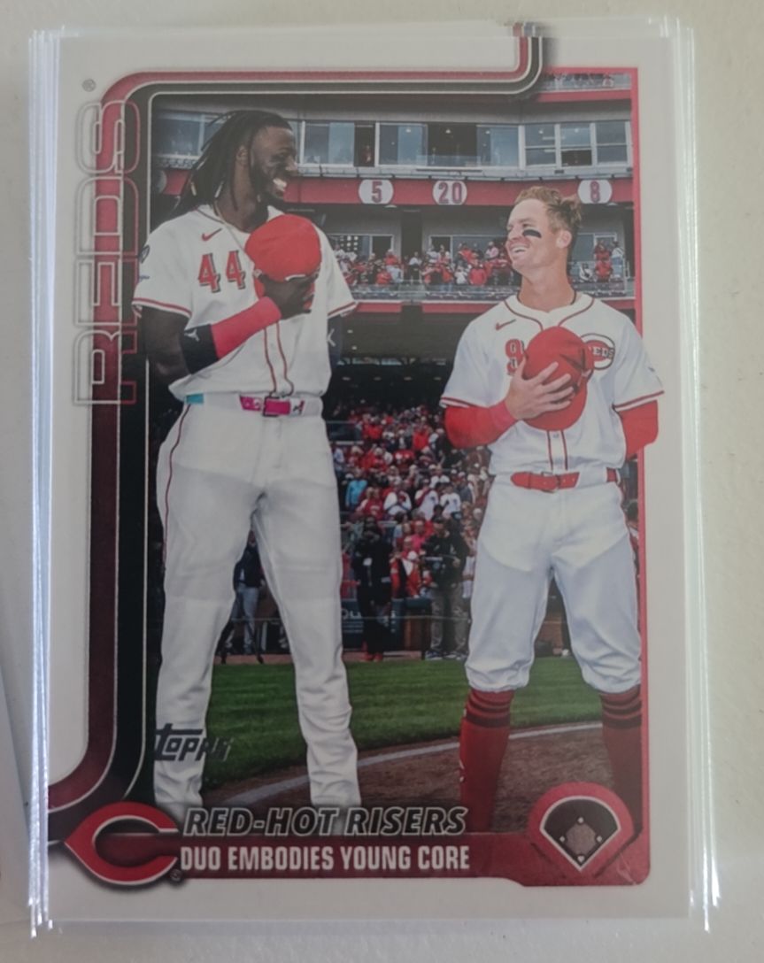2025 Topps Update #US331 Red-Hot Risers Elly De La Cruz/Matt McLain — front