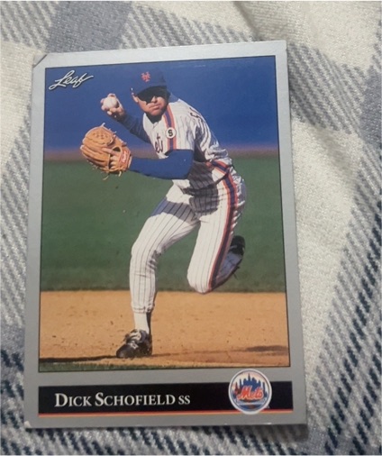1992 Leaf #419 Dick Schofield — front