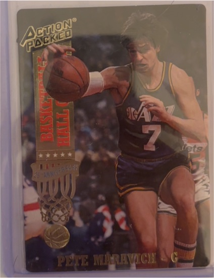 1993 Action Packed Hall of Fame #39 Pete Maravich — front