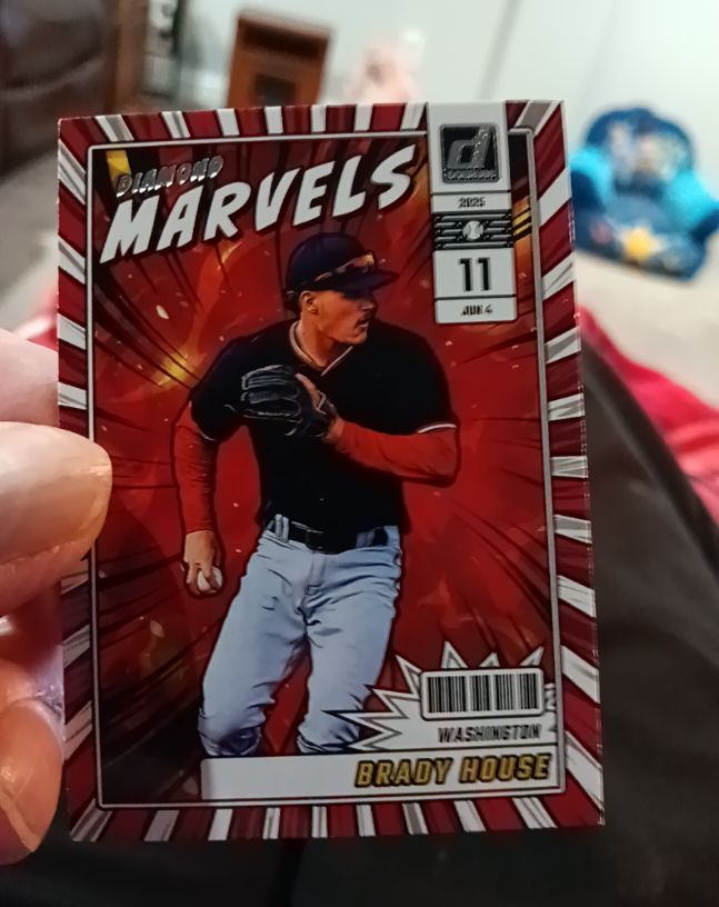 2025 Panini Donruss Diamond Marvels #12 Brady House — front
