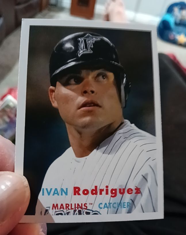 2021 Topps Archives #5 Ivan Rodriguez Florida Marlins — front