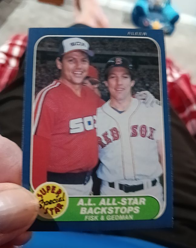 1986 Fleer #643 Carlton Fisk, Rich Gedman — front