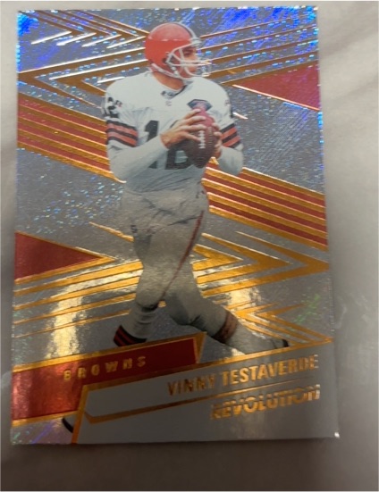 2025 Panini Revolution #11 Vinny Testaverde — front