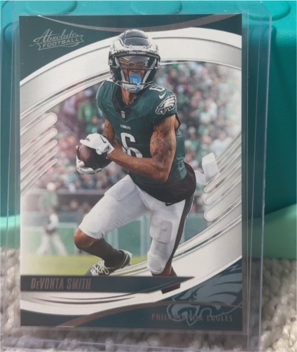 2025 Panini Absolute #58 DeVonta Smith — front