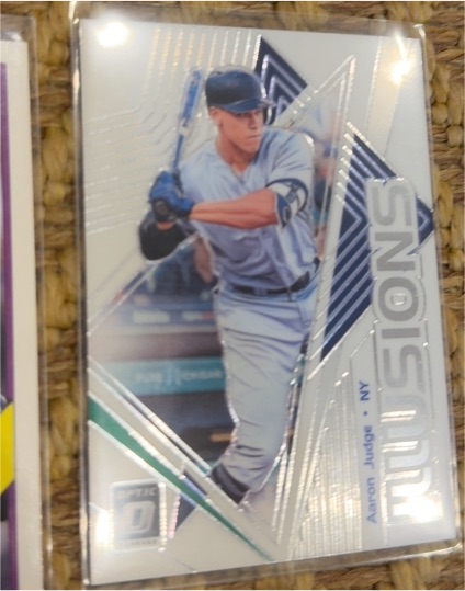 2019 Donruss Optic Illusions #OI-10 Aaron Judge — front