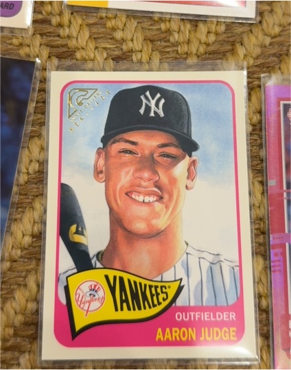 2019 Topps Gallery Heritage #HT22 Aaron Judge — front