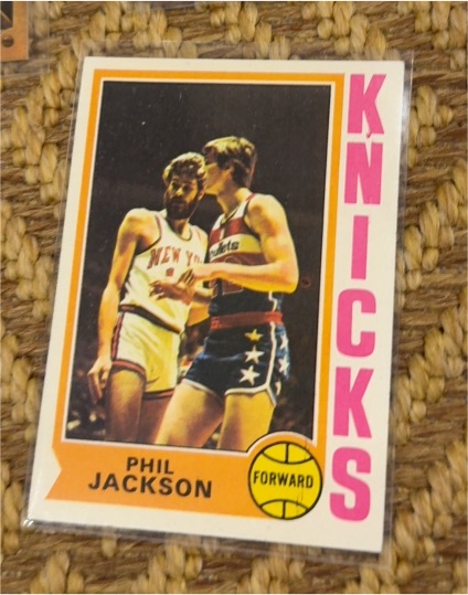 1974-75 Topps #132 Phil Jackson — front