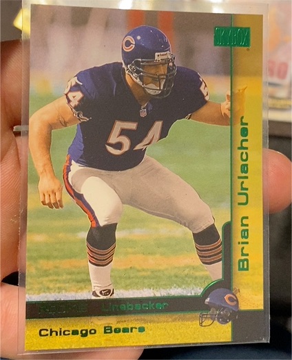 2000 SkyBox #225 Brian Urlacher Rookie Card — front