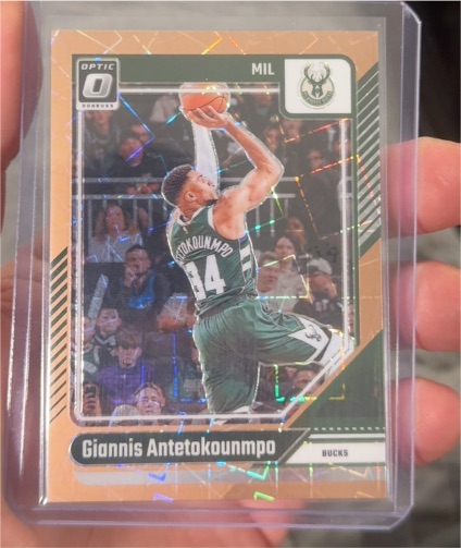 2024-25 Panini Donruss Optic #176 Giannis Antetokounmpo — front