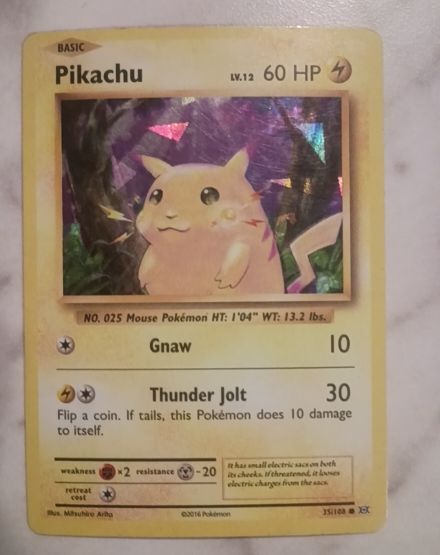 2016 Pokémon XY Evolutions #35 Pikachu — front