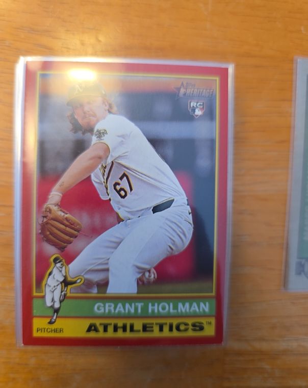 2025 Topps Heritage #40 Grant Holman — front