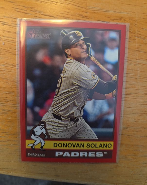 2025 Topps Heritage #269 Donovan Solano — front