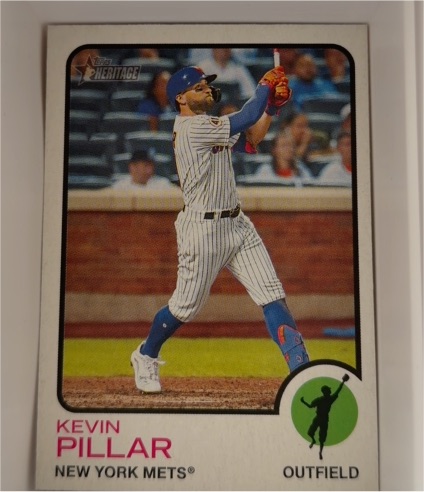 2022 Topps Heritage #18 Kevin Pillar — front