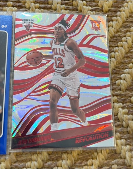 2021-22 Panini Revolution #119 Ayo Dosunmu Rookie — front